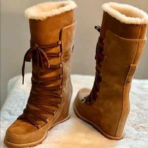UGG Mason Chestnut Boot: size 7. Excellent condition- only worn once!